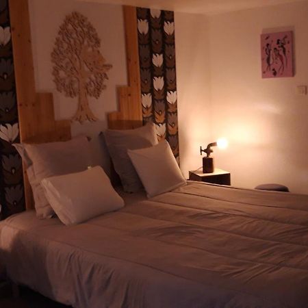 Bed and Breakfast Le Bois De Laval Marey-les-Fussey Exterior foto