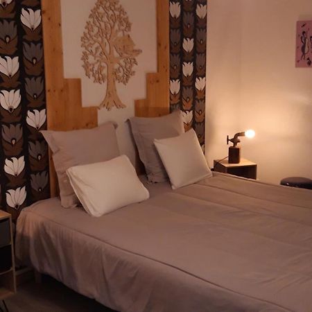 Bed and Breakfast Le Bois De Laval Marey-les-Fussey Exterior foto